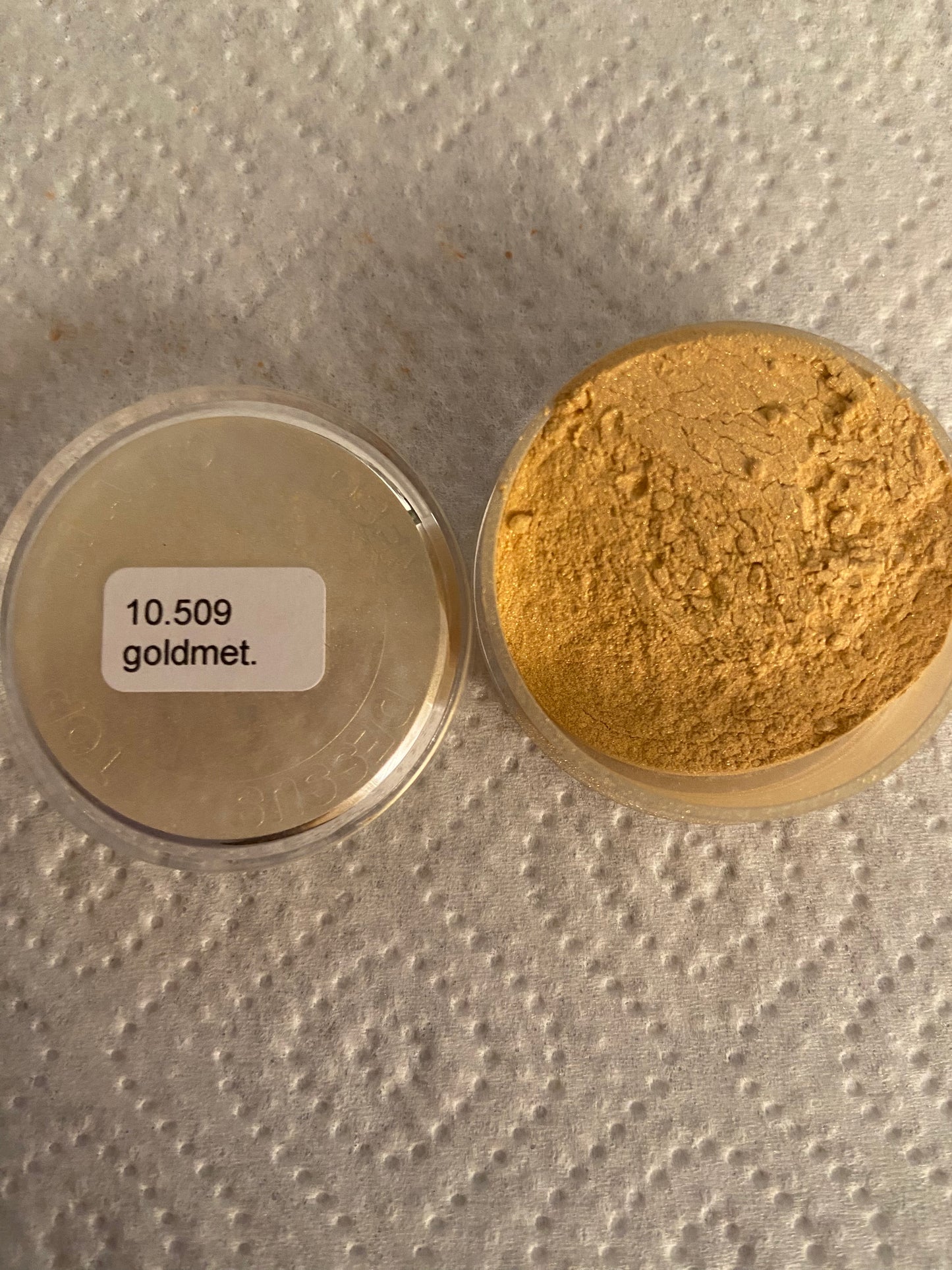 Gold Metallic 10.509